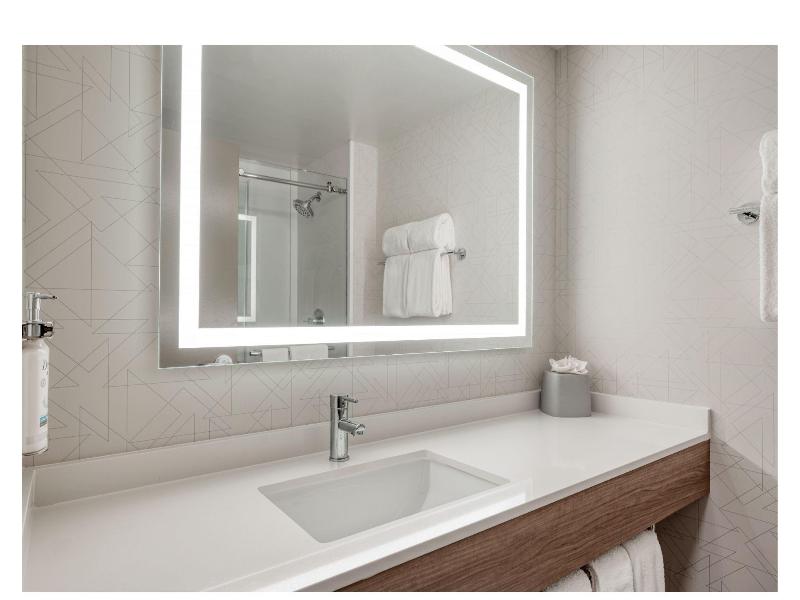 Holiday Inn Express Federal Way - Seattle South image