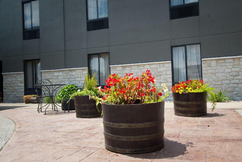 Distill Inn image