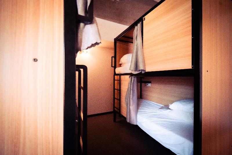 Urban Hotel The Golden Stork image