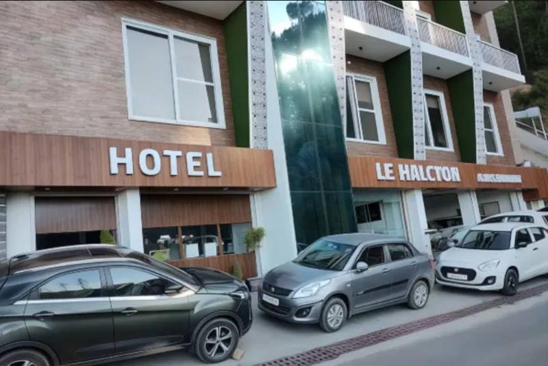 Hotel Le Halcyon Kasau image