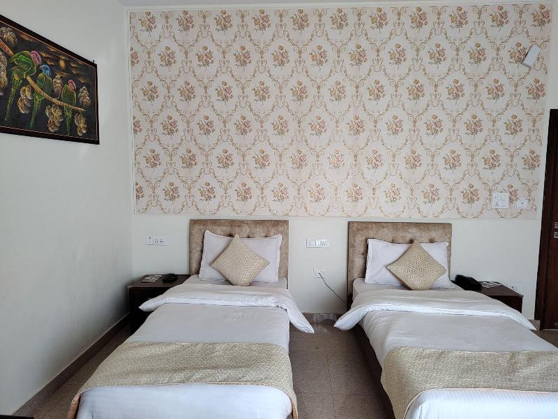 Hotel Le Halcyon Kasau image