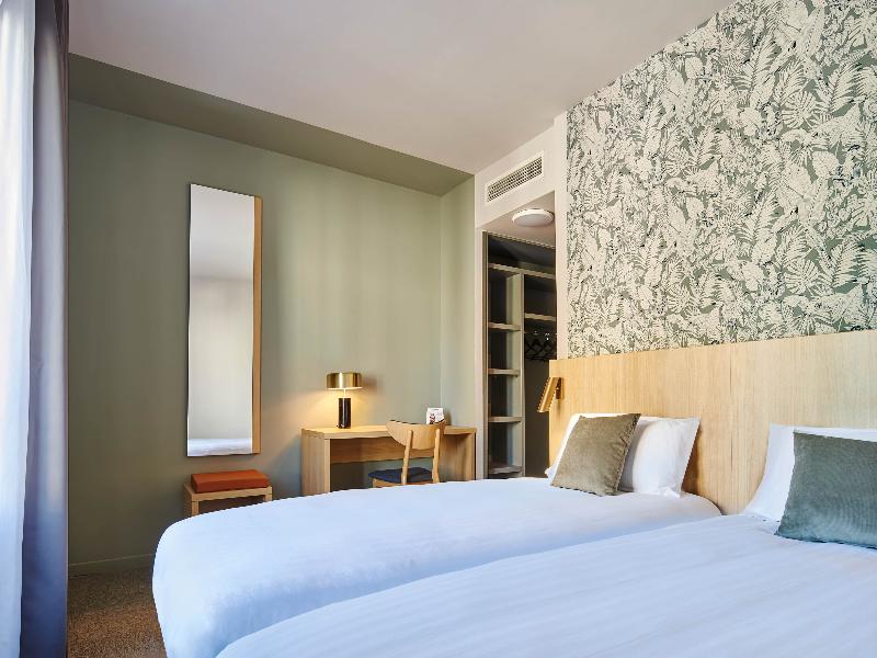 The Originals ,Hôtel Larivaut,Puy-Guillaume image