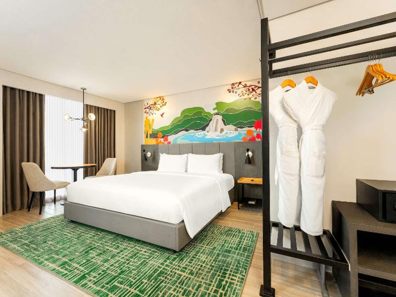 Mercure Mactan Cebu image