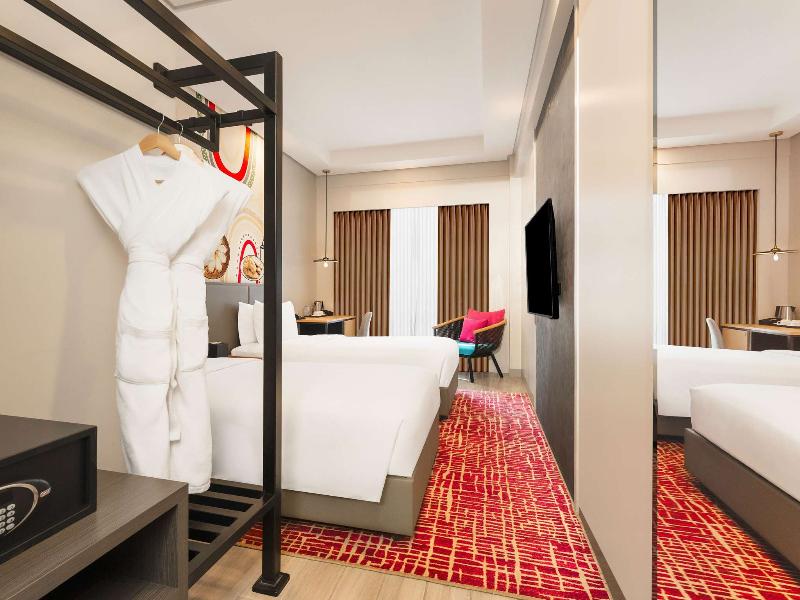 Mercure Mactan Cebu image