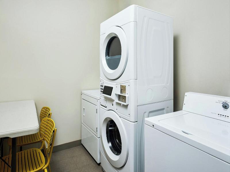 SpringHill Suites by Marriott New York Queens image