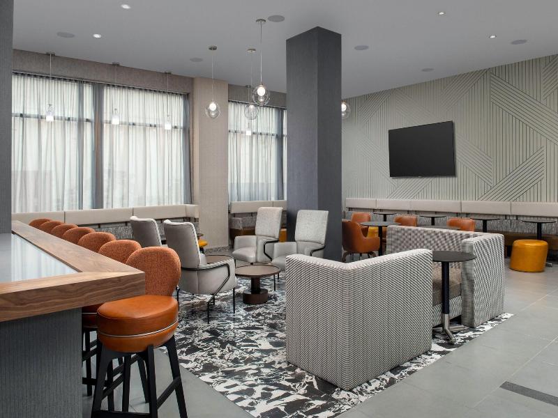 SpringHill Suites by Marriott New York Queens image