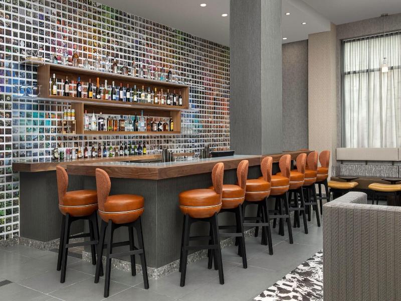 SpringHill Suites by Marriott New York Queens image