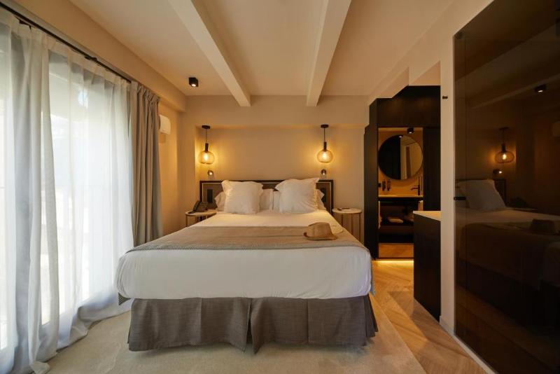 Belle Marivent Mediterranean Petit Hotel gallery photo 12