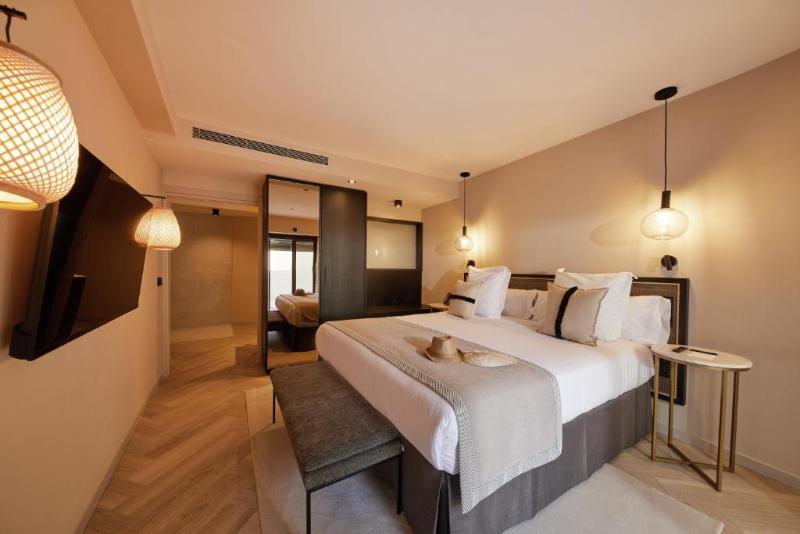 Belle Marivent Mediterranean Petit Hotel gallery photo 21