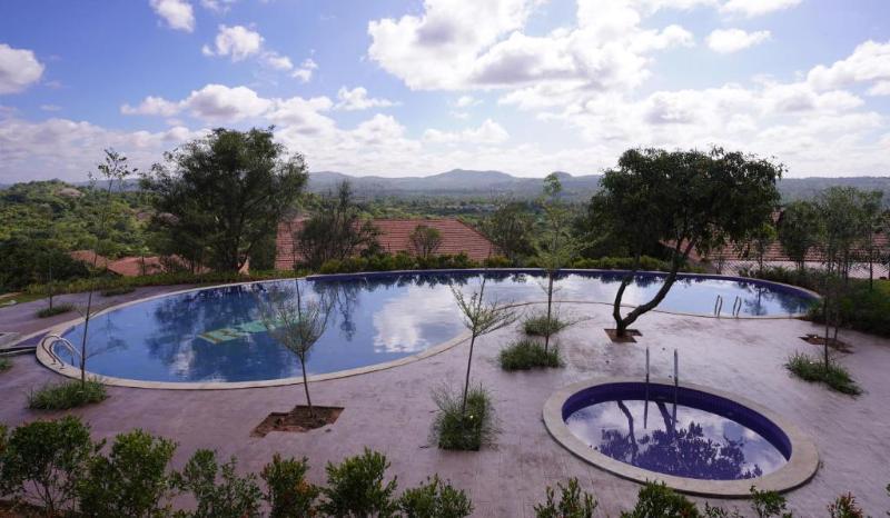 Ravishing Retreat image