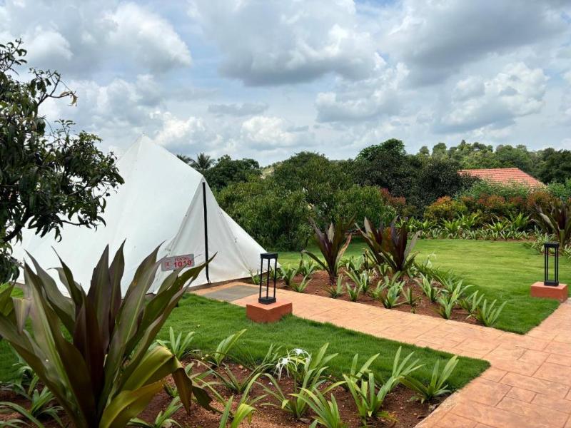 Ravishing Retreat image