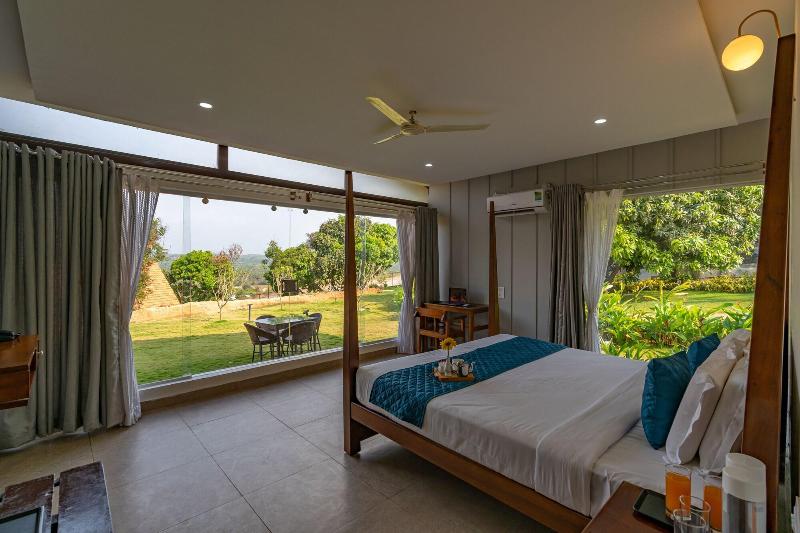 Ravishing Retreat image