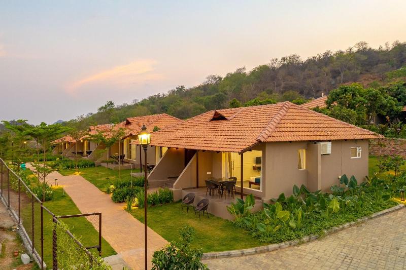 Ravishing Retreat image