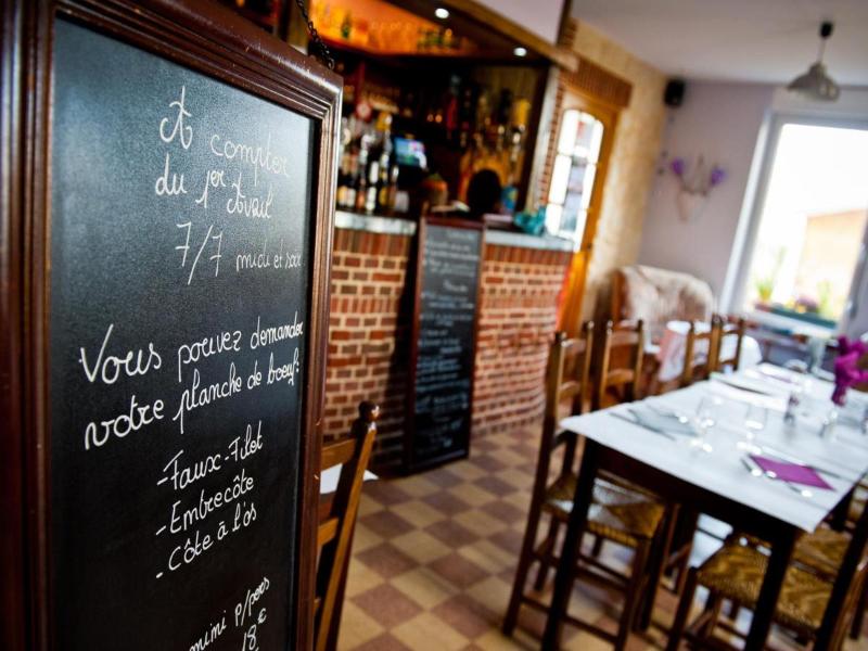 Logis Hotel Le Relais Fleuri image