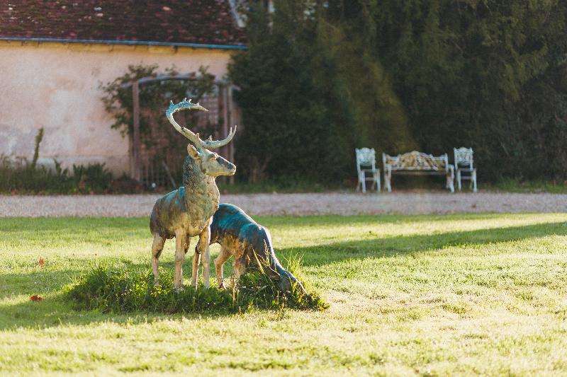 Chateau De Razay