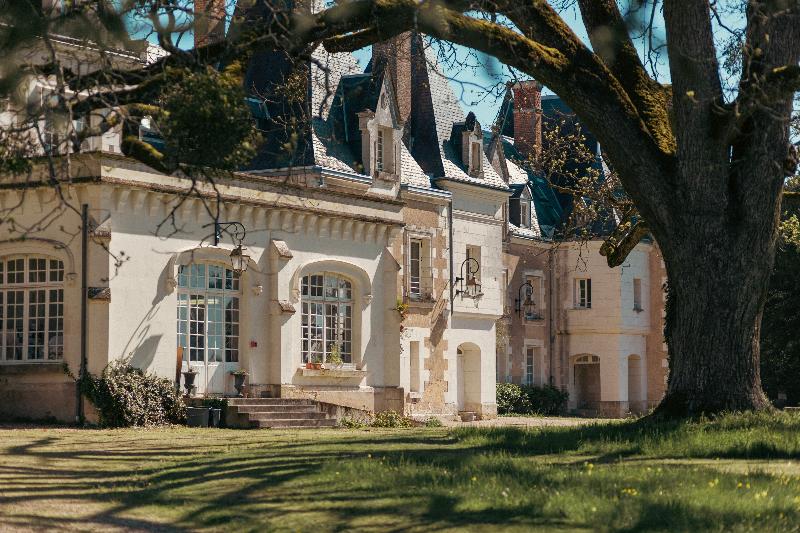 Chateau De Razay 2