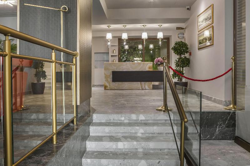 Royalty Hotel Athens