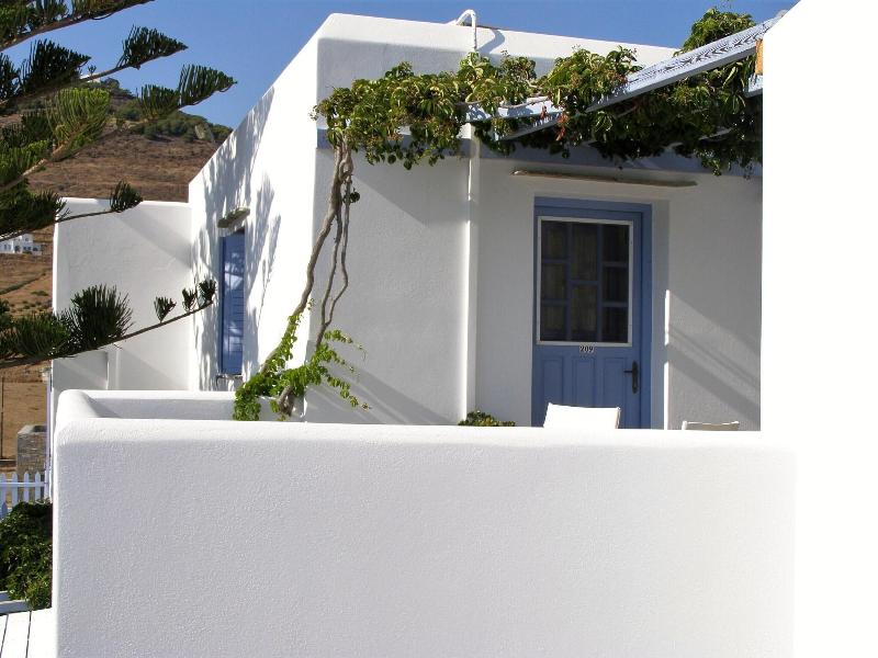 Elena Studios and Apartments image