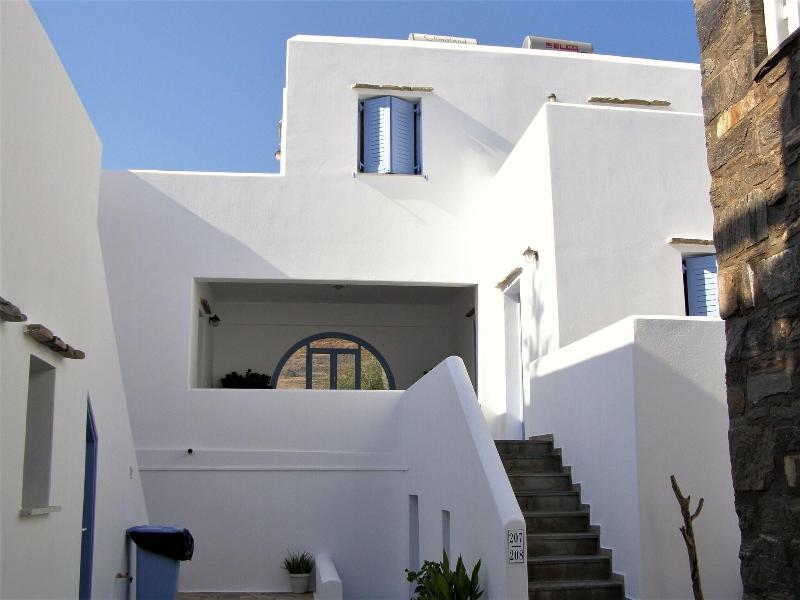 Elena Studios and Apartments image