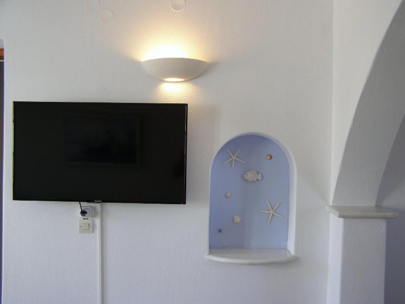 Elena Studios and Apartments image