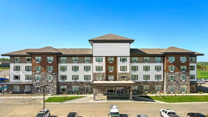 Holiday Inn Express Kansas City North Parkville