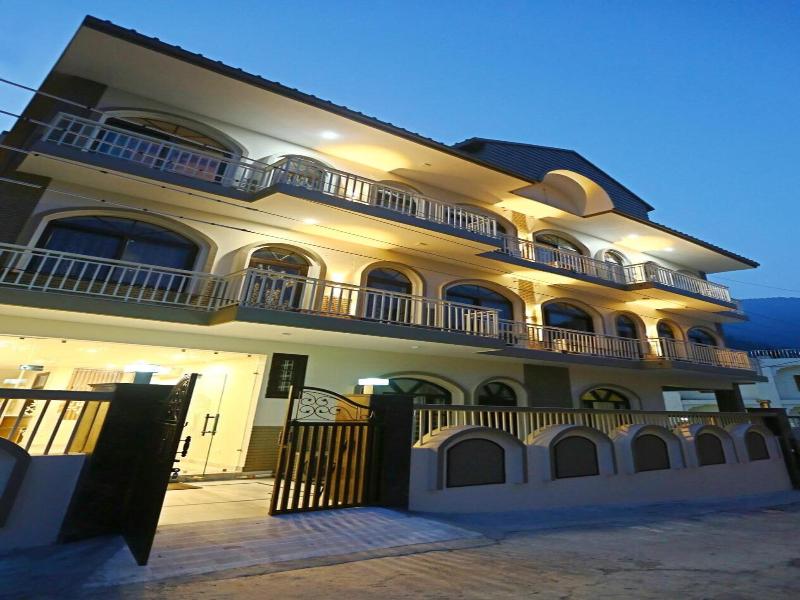 Hotel  Vedas image