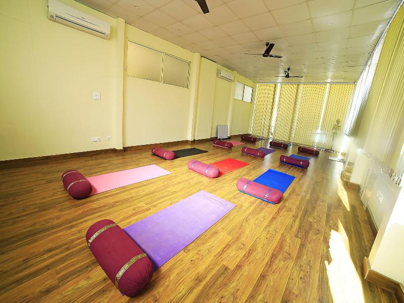 Hotel  Vedas image