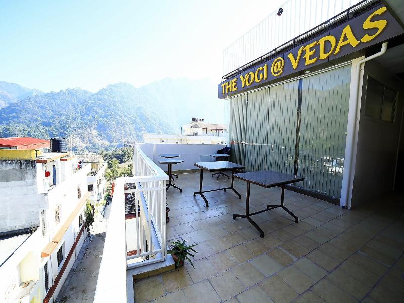 Hotel  Vedas image