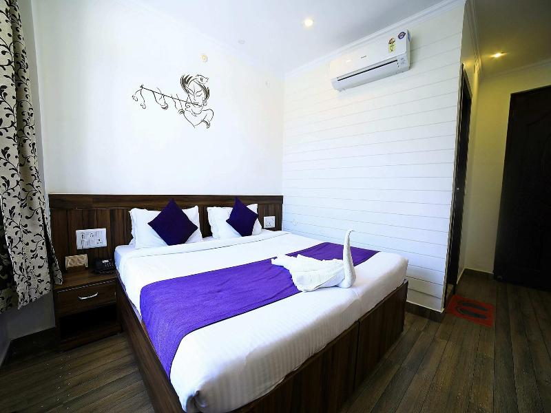 Hotel  Vedas image