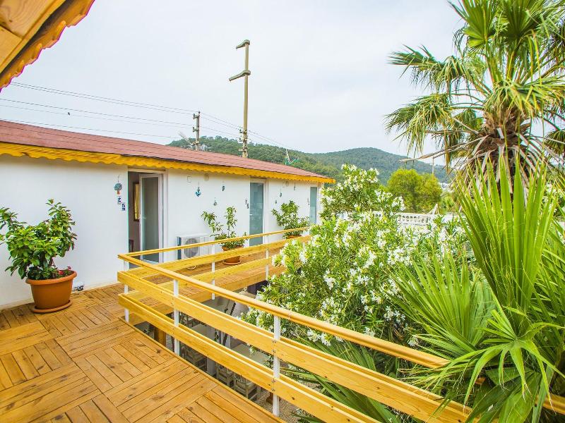Yalim Hotel image