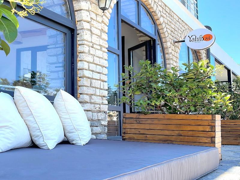 Yalim Hotel image