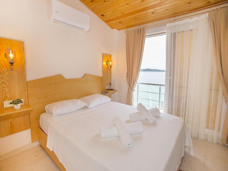 Yalim Hotel image