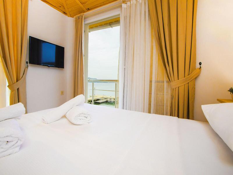 Yalim Hotel image