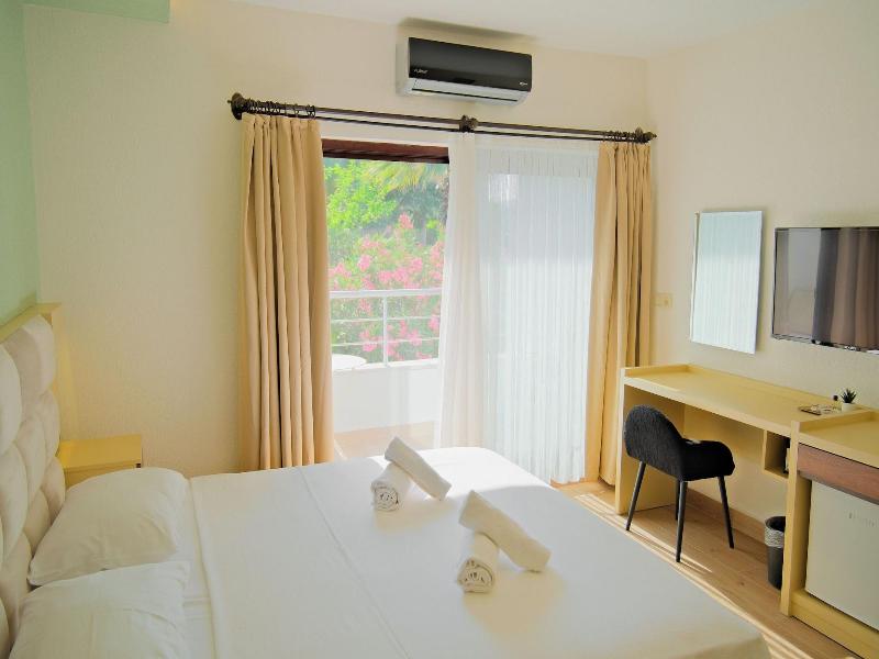 Yalim Hotel image
