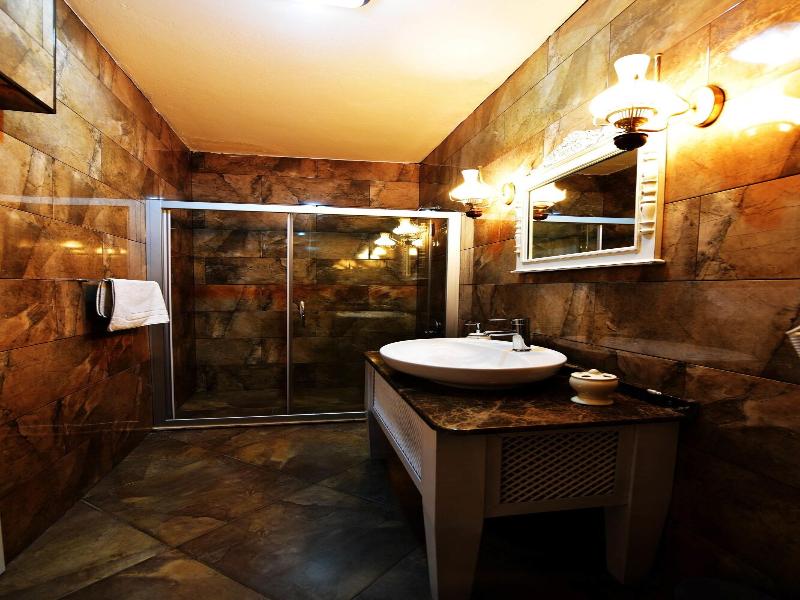 Yalim Hotel image