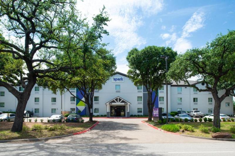Spark By Hilton Dallas Medical District Love Field