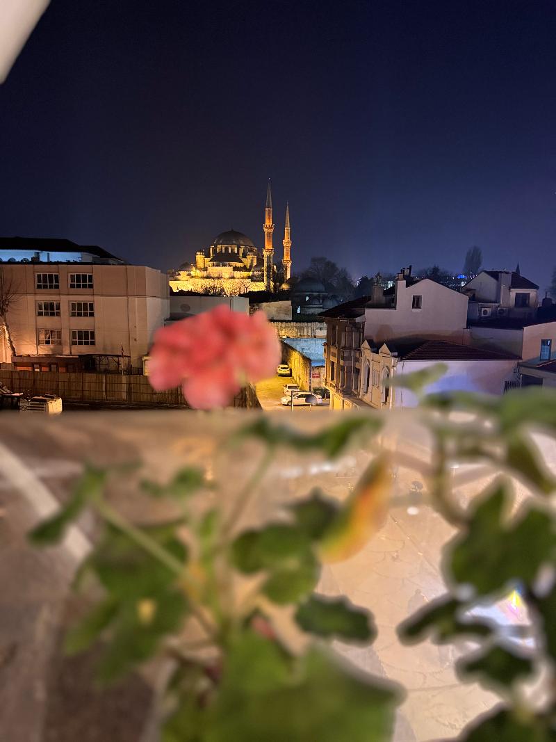 Renova Old City image