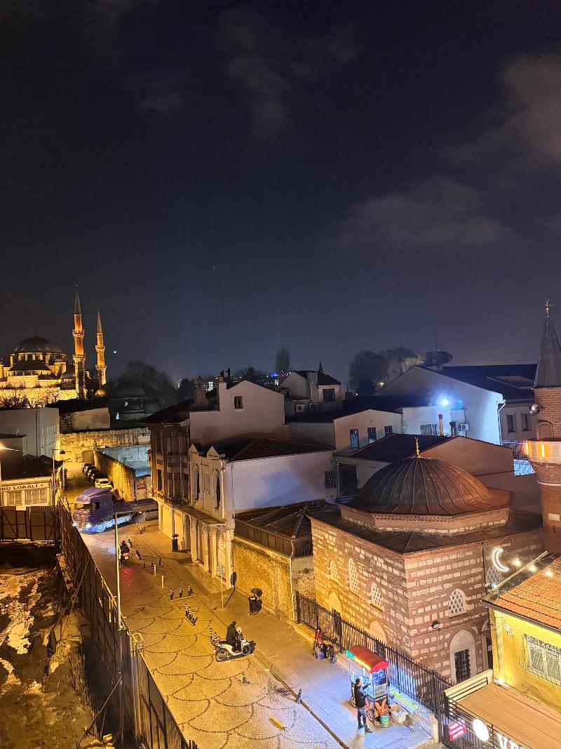 Renova Old City image