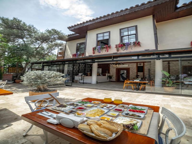 Sofa Hotels Kaleiçi image