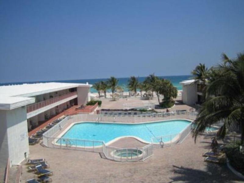 Sahara Beach Club image