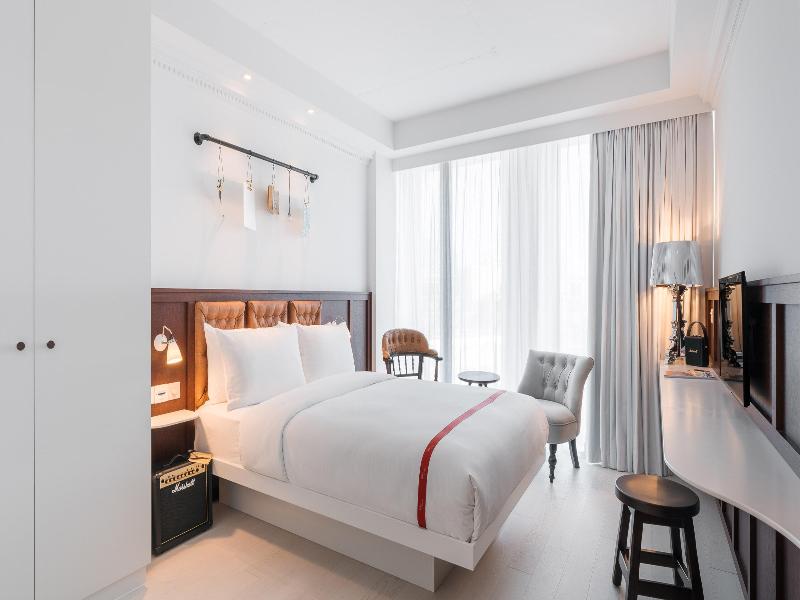 Ruby Stella Hotel London by IHG image
