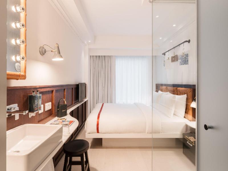 Ruby Stella Hotel London by IHG image