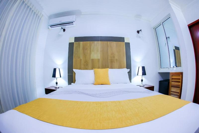 Hotel Vicentina image