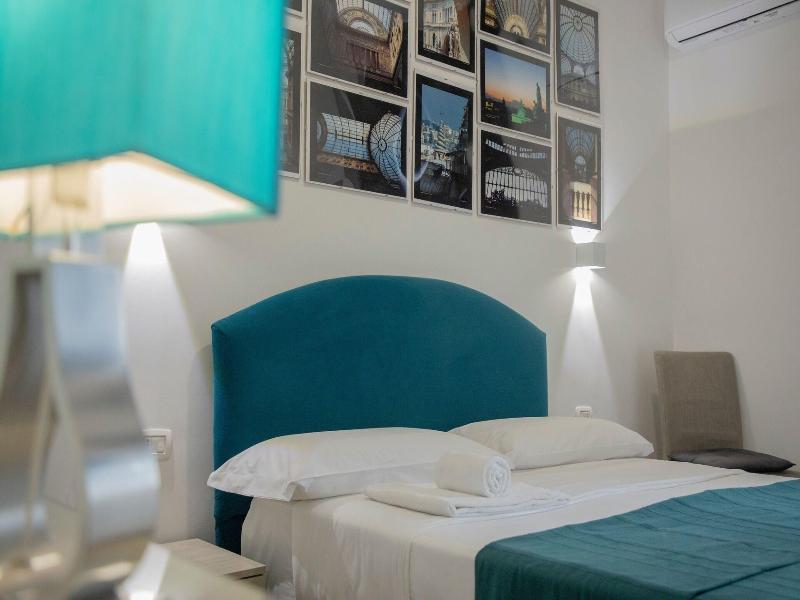 Hotel H22 image