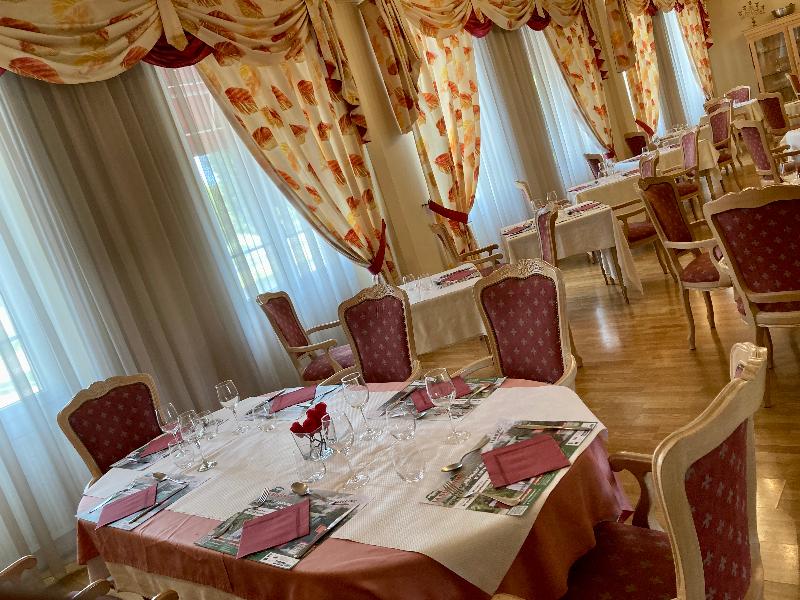 Hotel De Champagne — restaurant