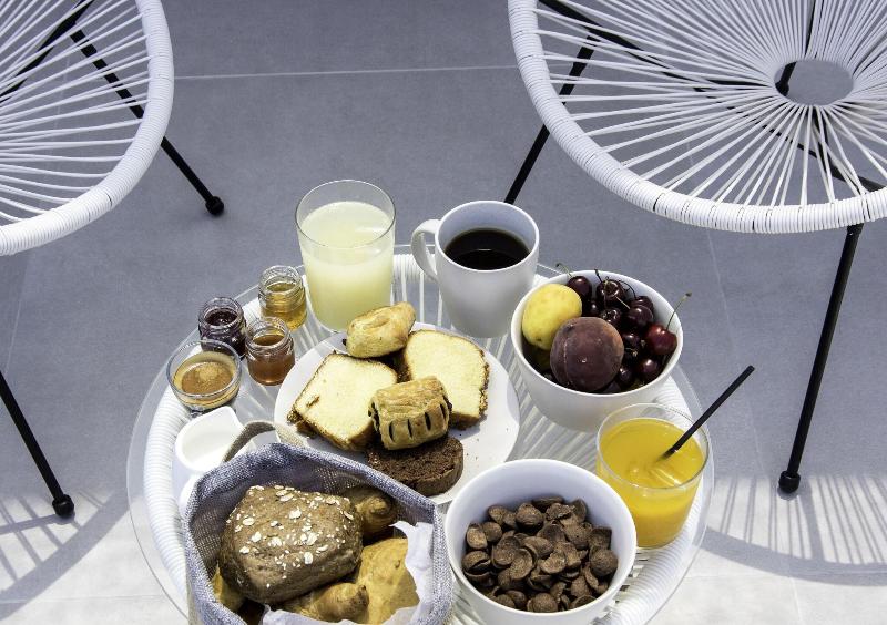 Oro Suites image