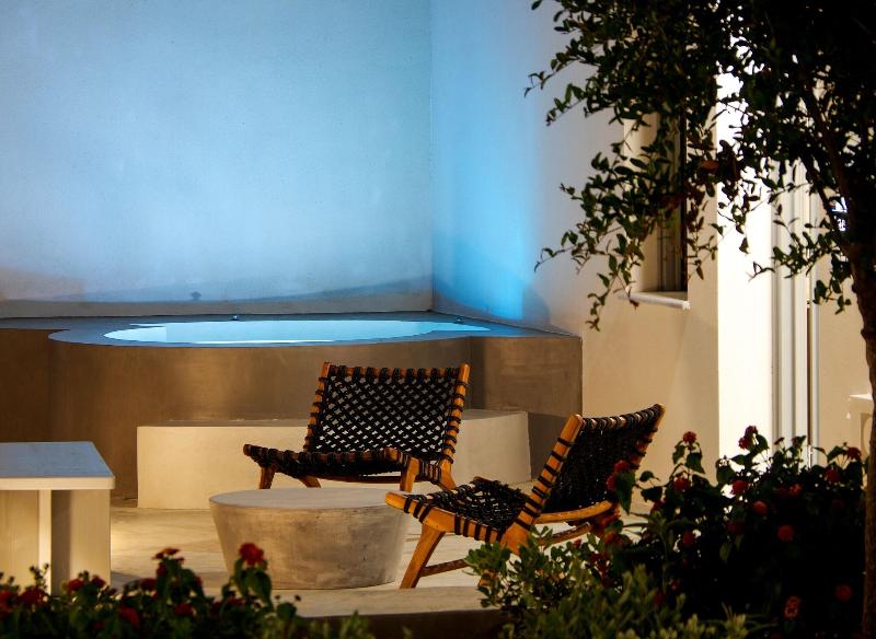 Oro Suites image