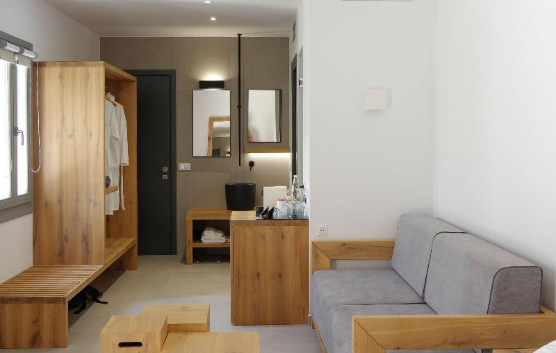 Oro Suites image