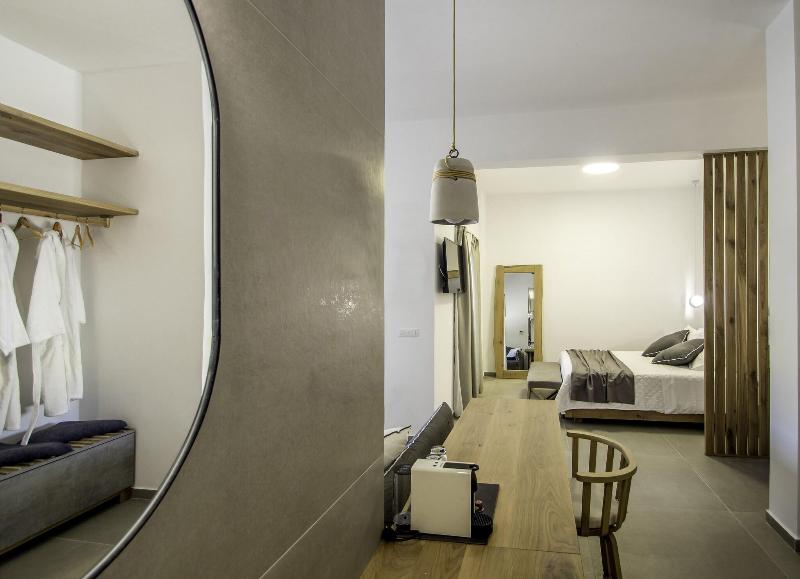 Oro Suites image