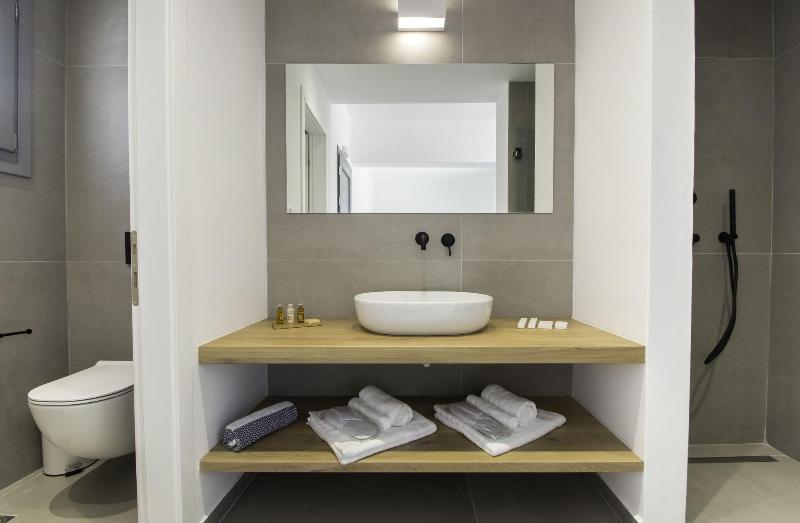 Oro Suites image